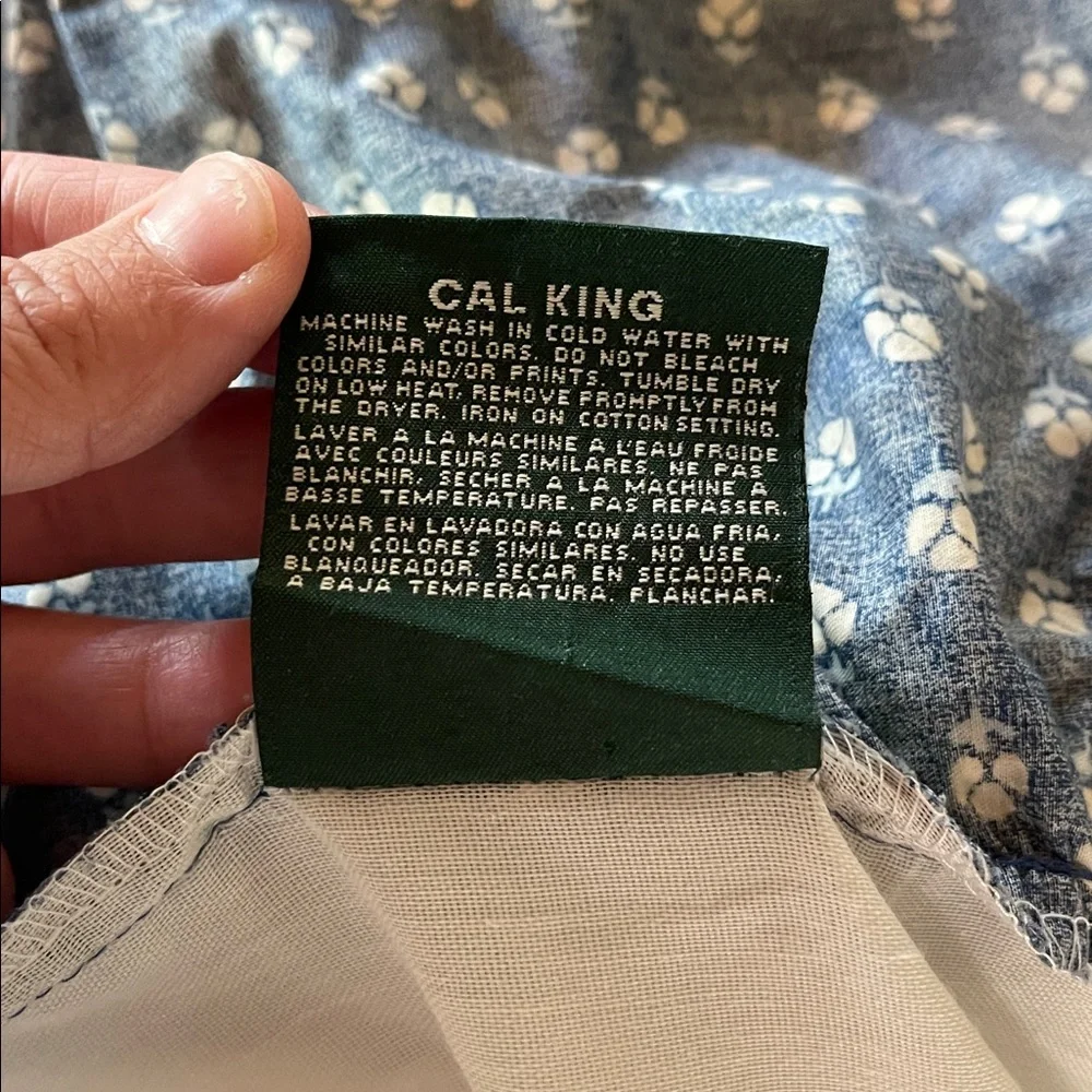 Ralph Lauren Côte D’Azur Cal King bed skirt